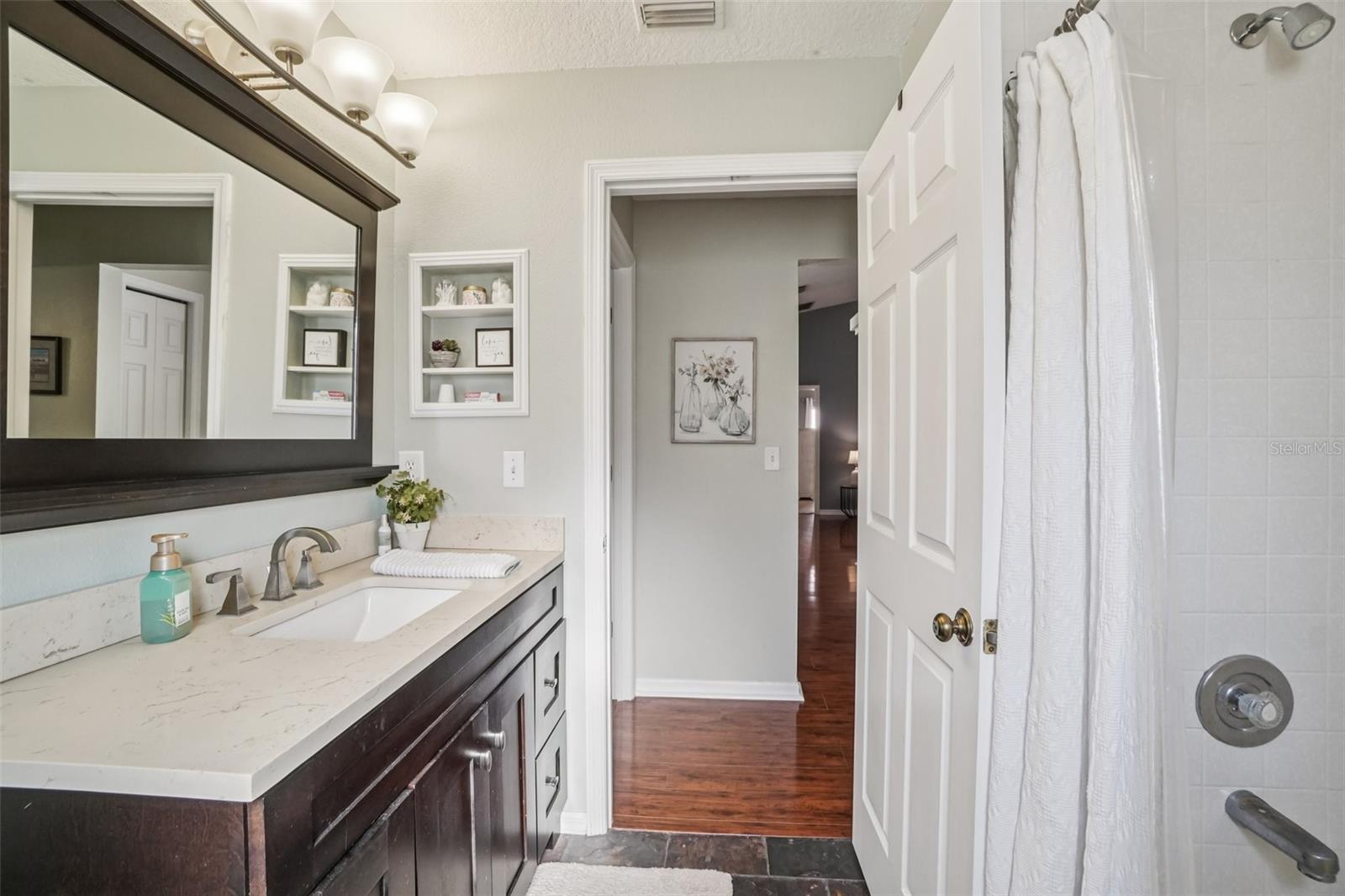 3132 SHORELINE DR, CLEARWATER, FL, 33760