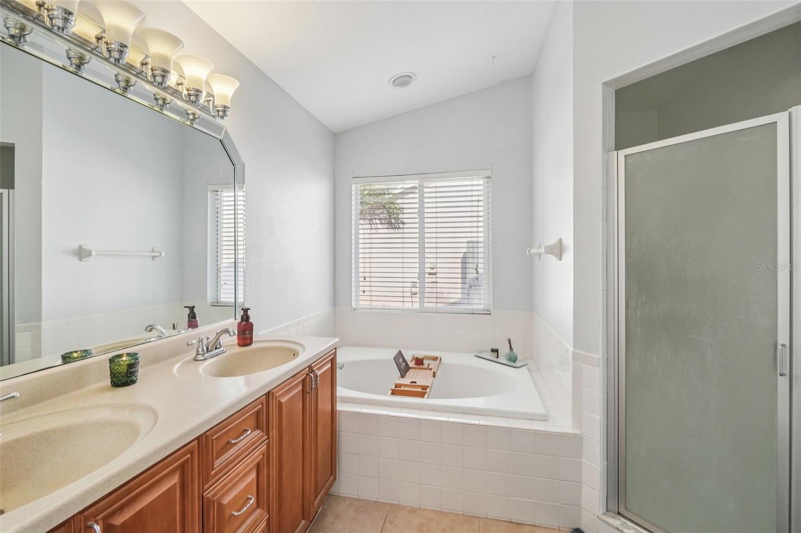 3132 SHORELINE DR, CLEARWATER, FL, 33760