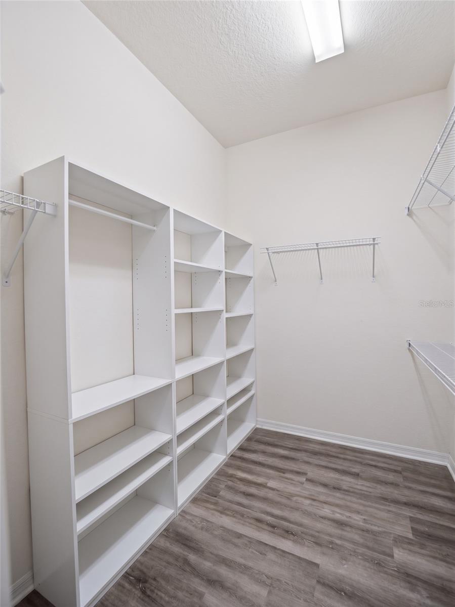 16357 TREASURE POINT DR, WIMAUMA, FL, 33598