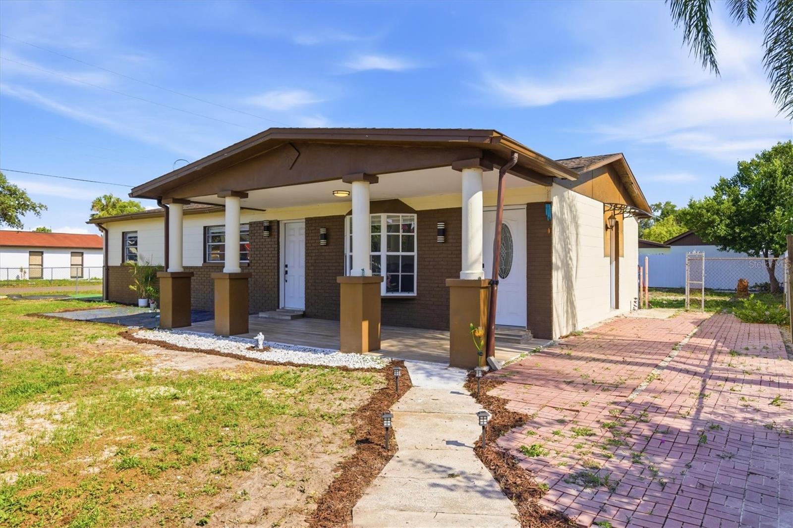 3002 W HAYA ST, TAMPA, FL, 33614