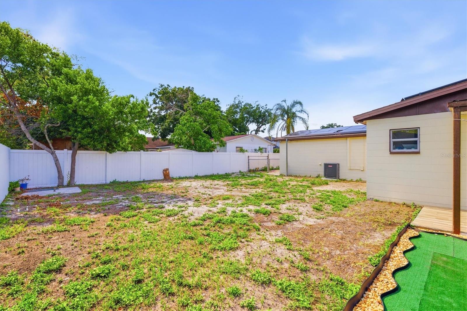 3002 W HAYA ST, TAMPA, FL, 33614