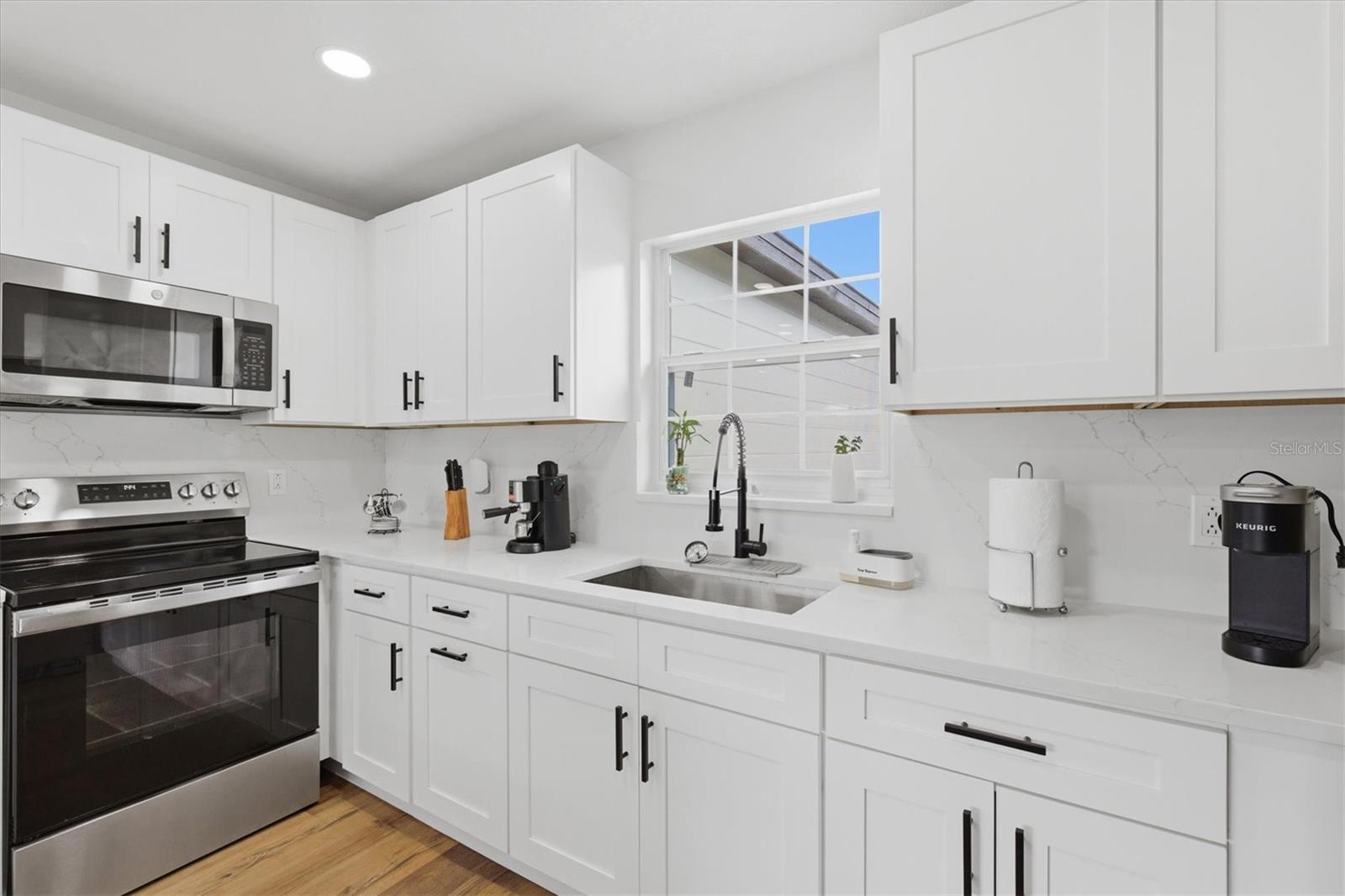 3002 W HAYA ST, TAMPA, FL, 33614