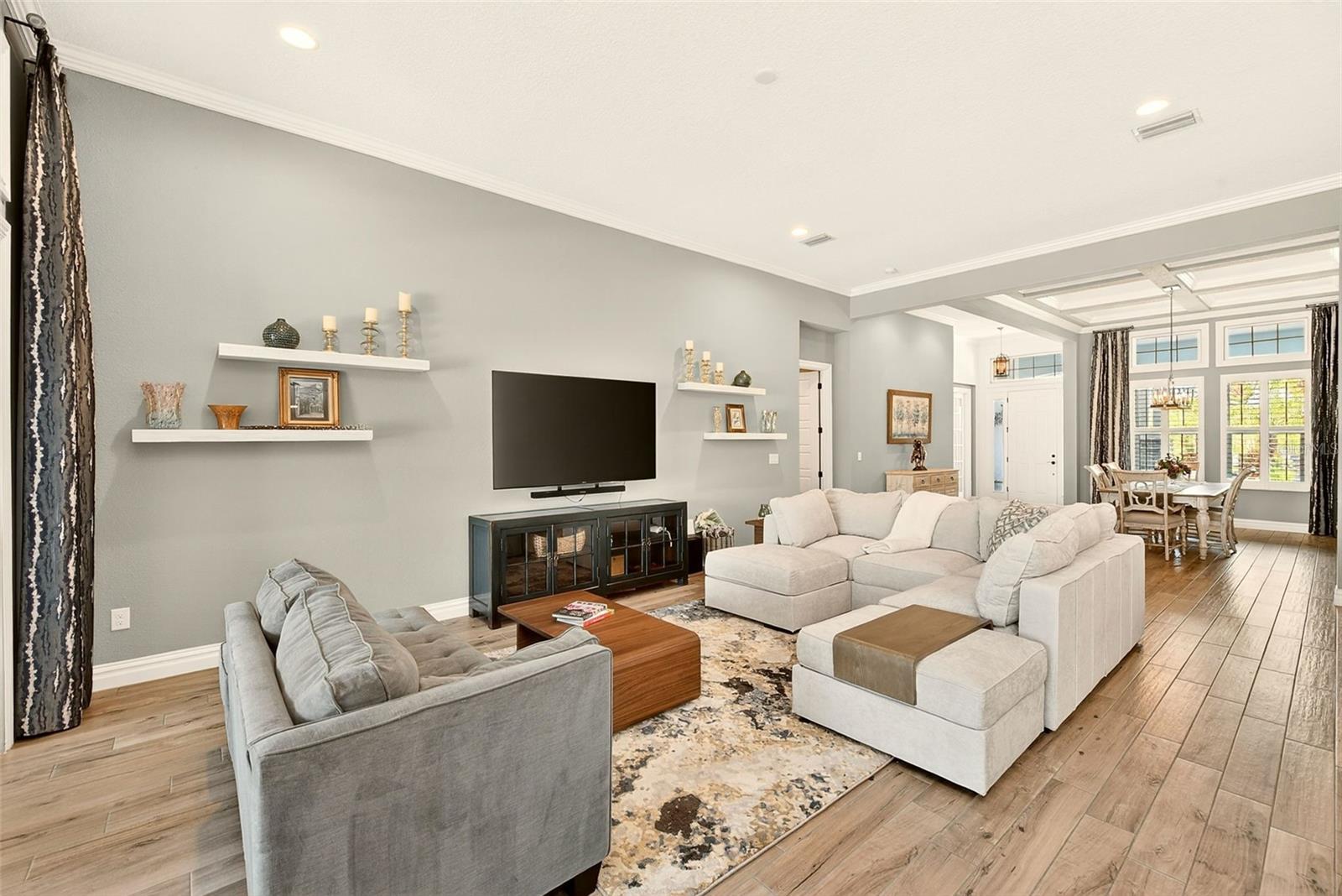 6951 CRESTPOINT DR, APOLLO BEACH, FL, 33572