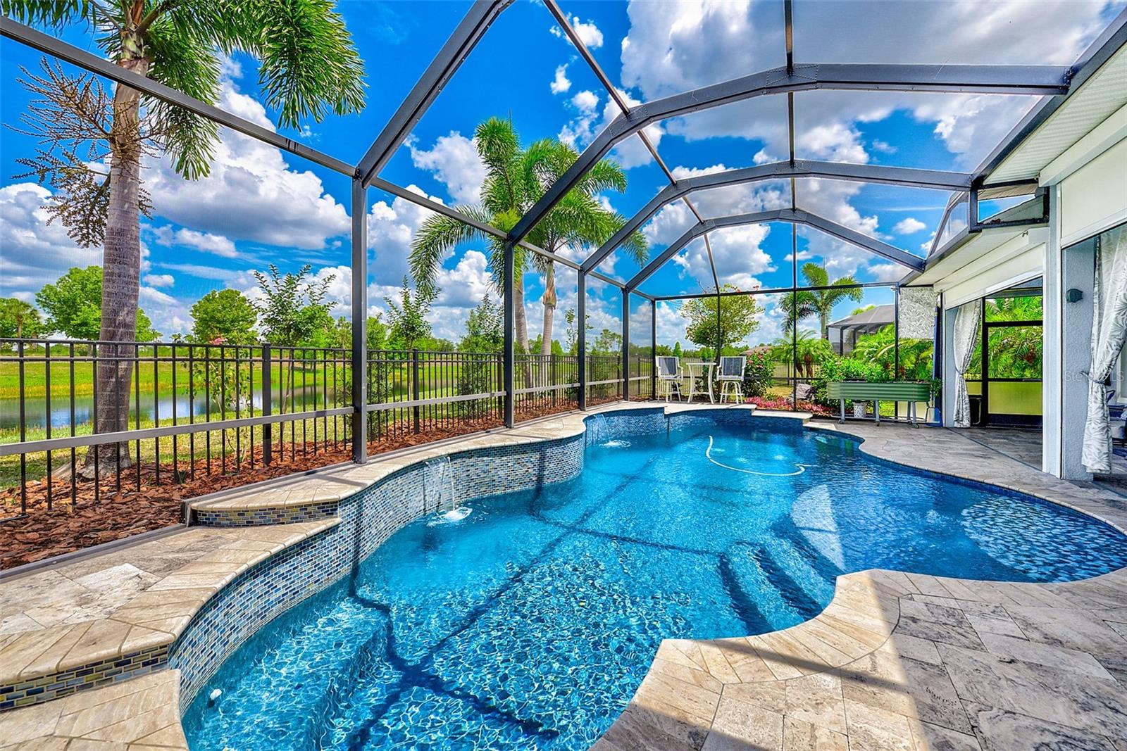 6951 CRESTPOINT DR, APOLLO BEACH, FL, 33572