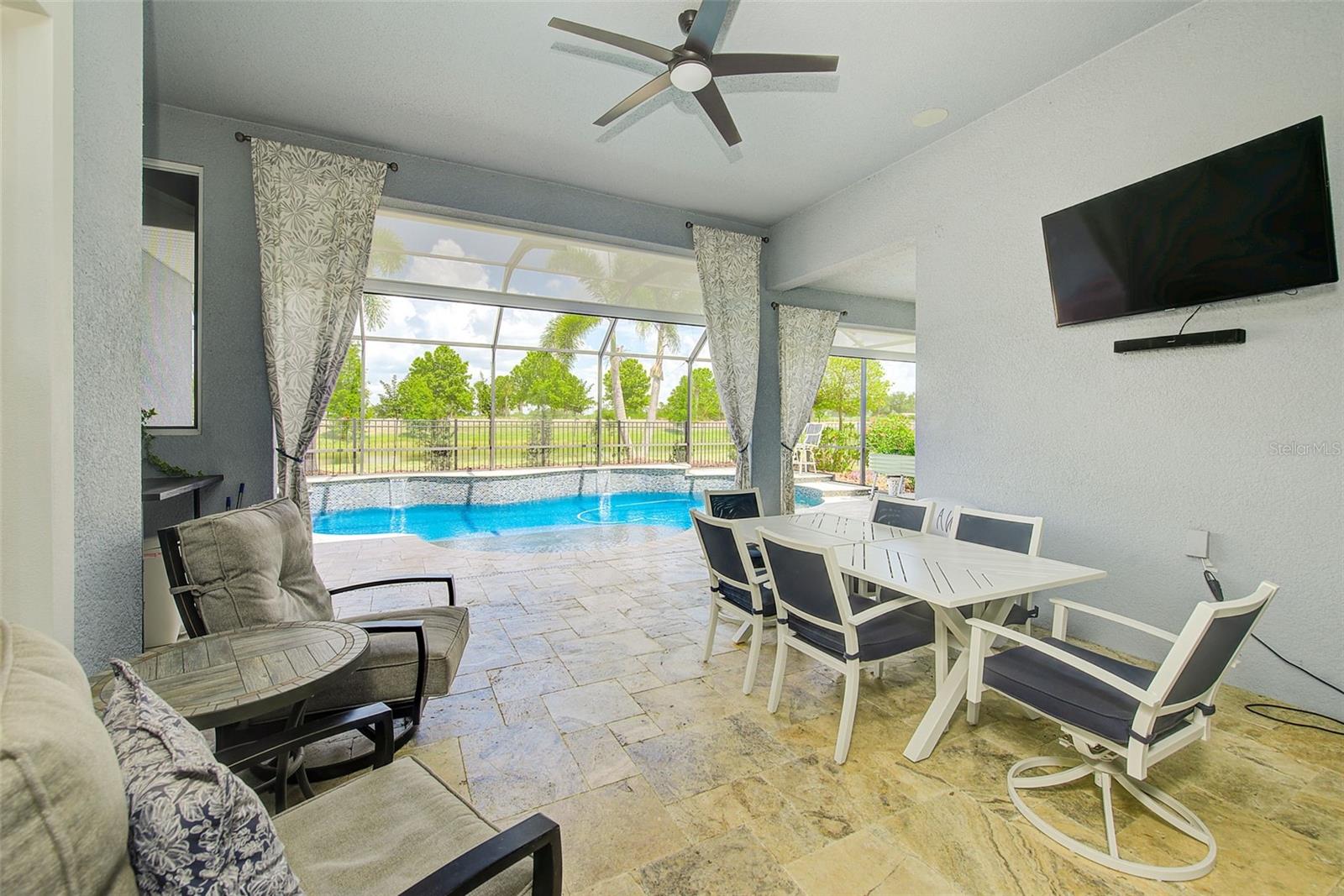 6951 CRESTPOINT DR, APOLLO BEACH, FL, 33572