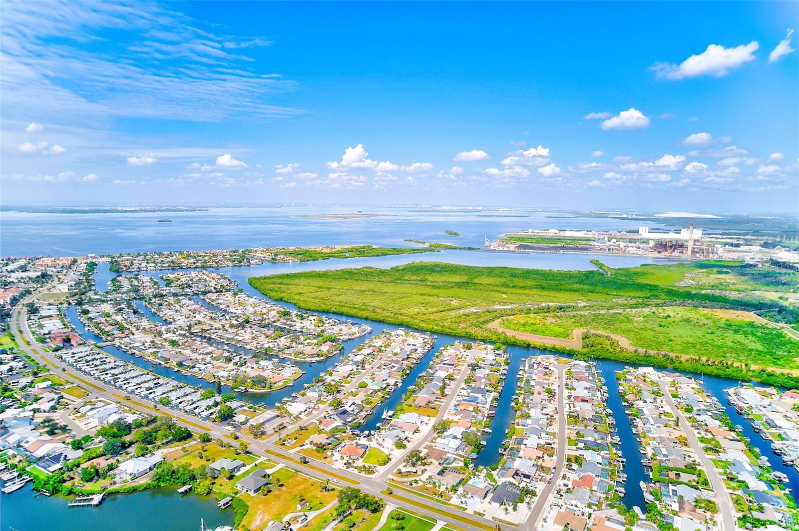 6951 CRESTPOINT DR, APOLLO BEACH, FL, 33572