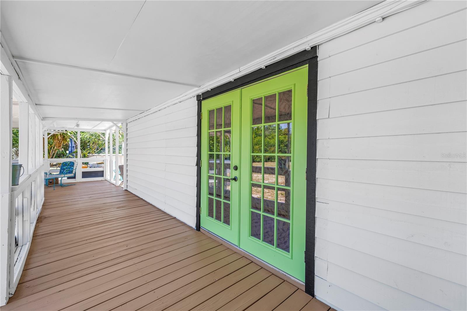687 JASMINE WAY S, ST PETERSBURG, FL, 33705