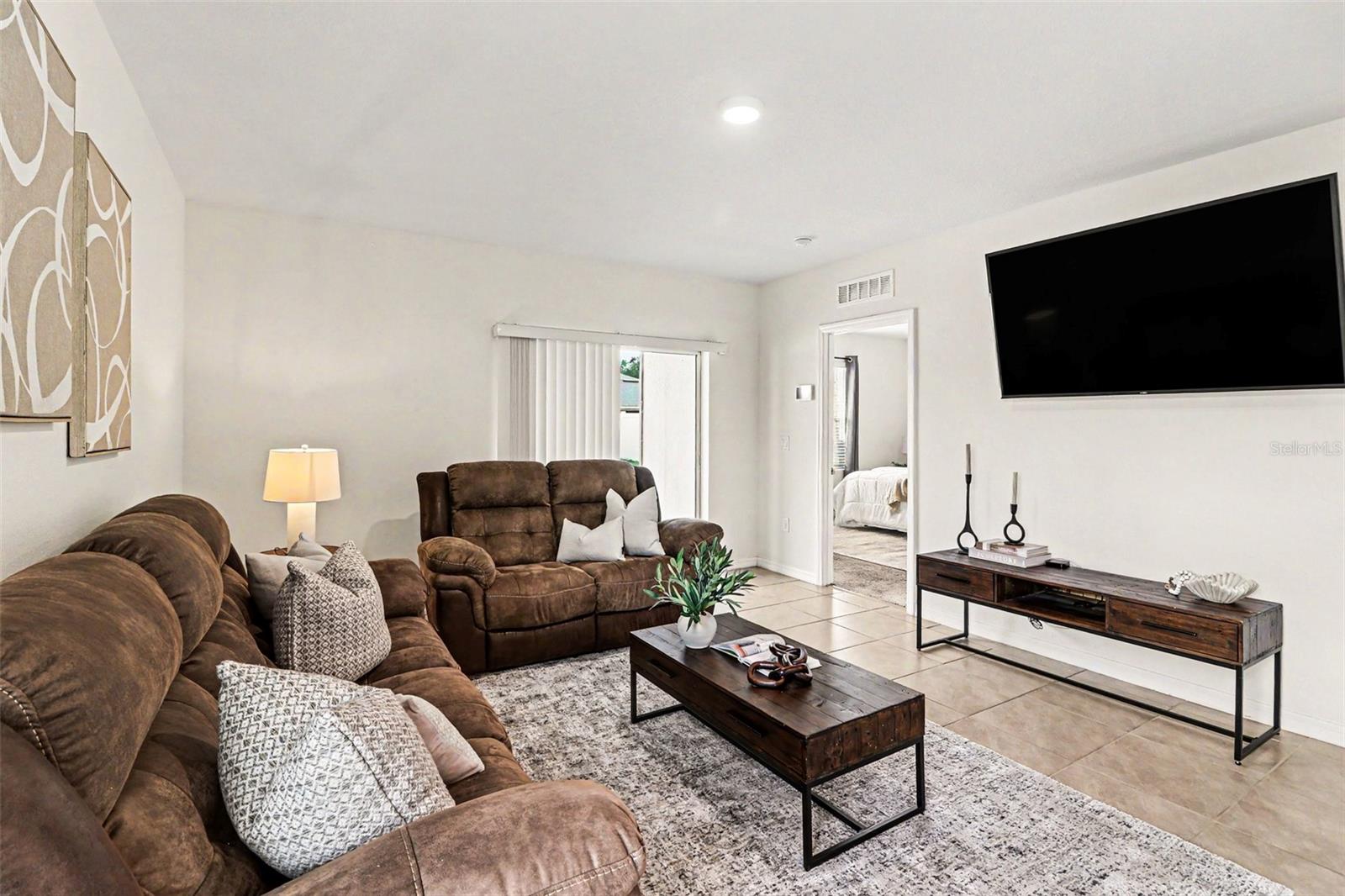 1956 EGRET MEADOWS AVE, KISSIMMEE, FL, 34744