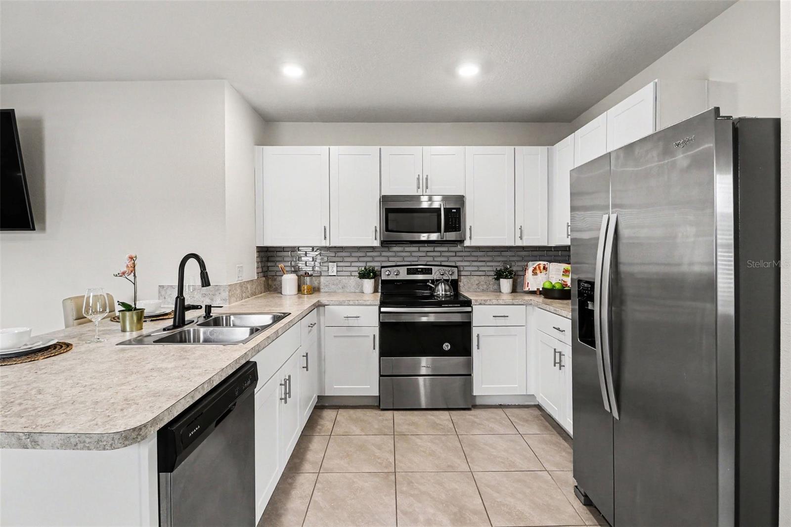 1956 EGRET MEADOWS AVE, KISSIMMEE, FL, 34744