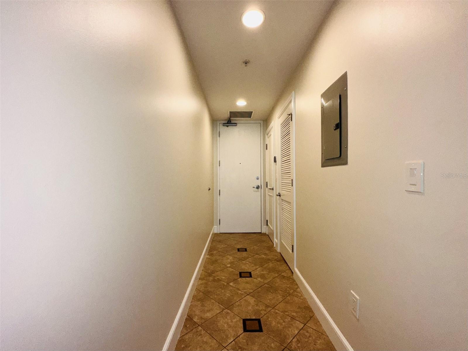 101 S EOLA DR #518, ORLANDO, FL, 32801
