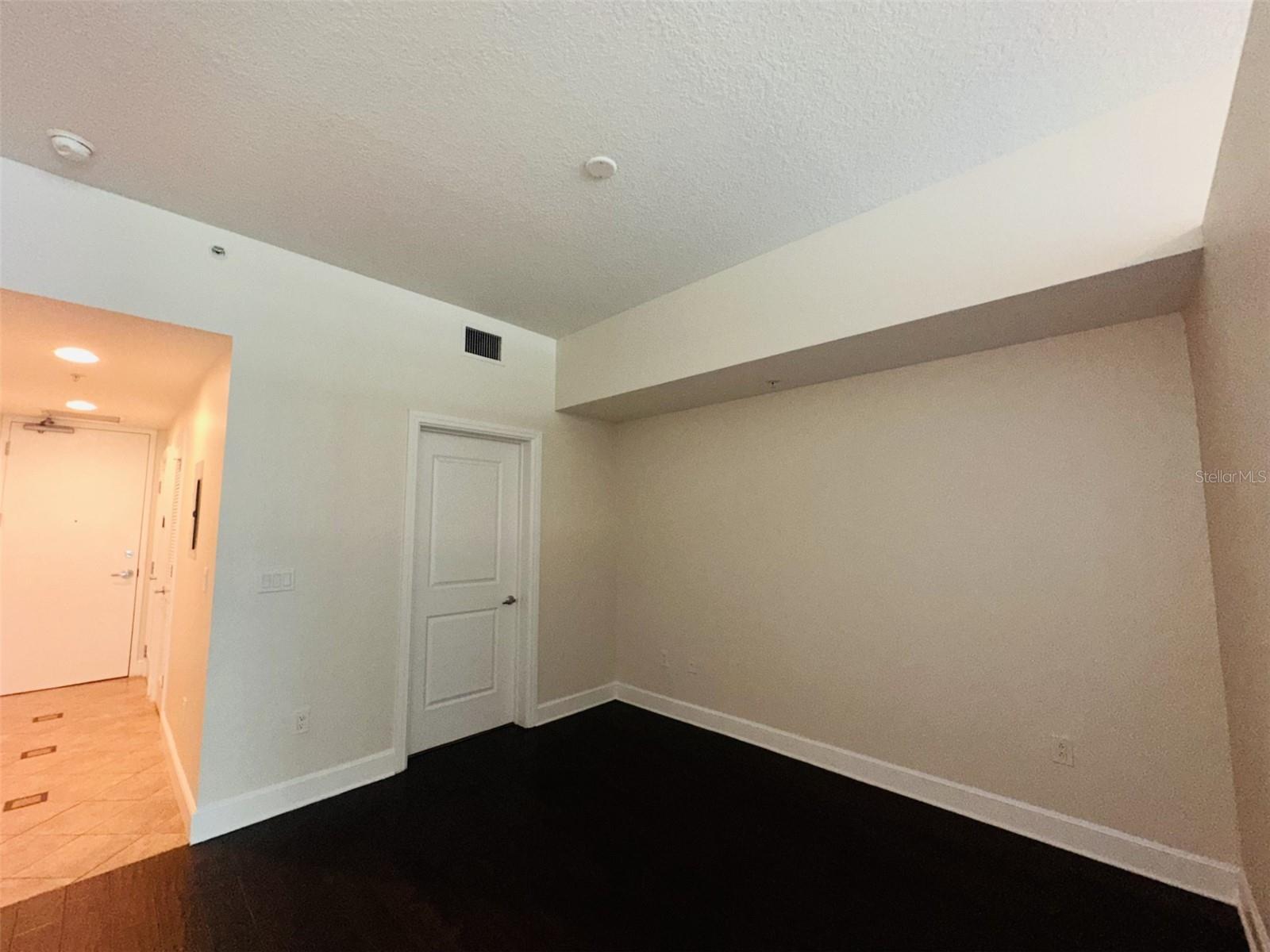 101 S EOLA DR #518, ORLANDO, FL, 32801