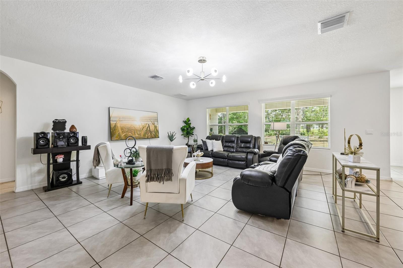 18 HICKORY COURSE DR, OCALA, FL, 34472
