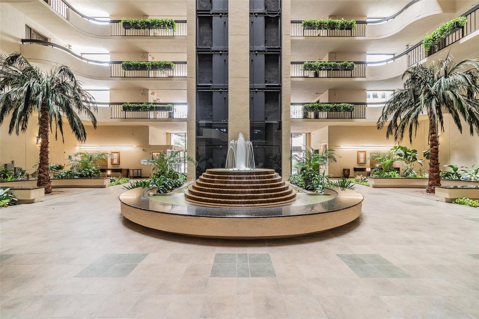 2413 BAYSHORE BLVD #202, TAMPA, FL, 33629
