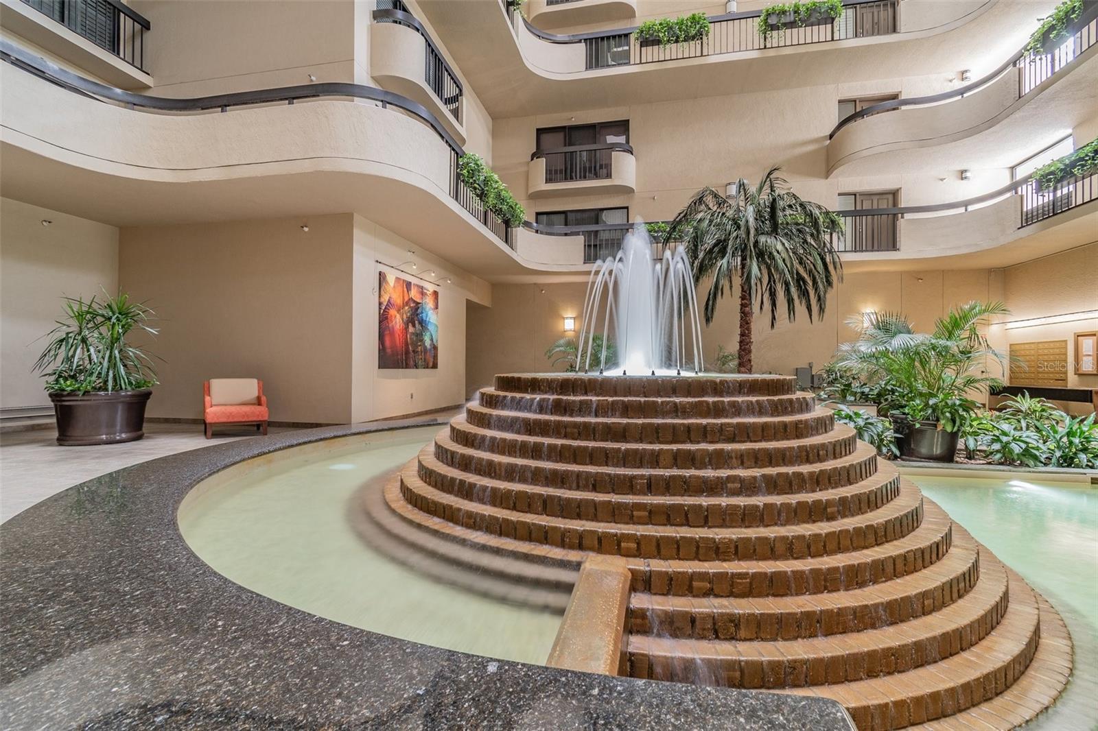 2413 BAYSHORE BLVD #202, TAMPA, FL, 33629