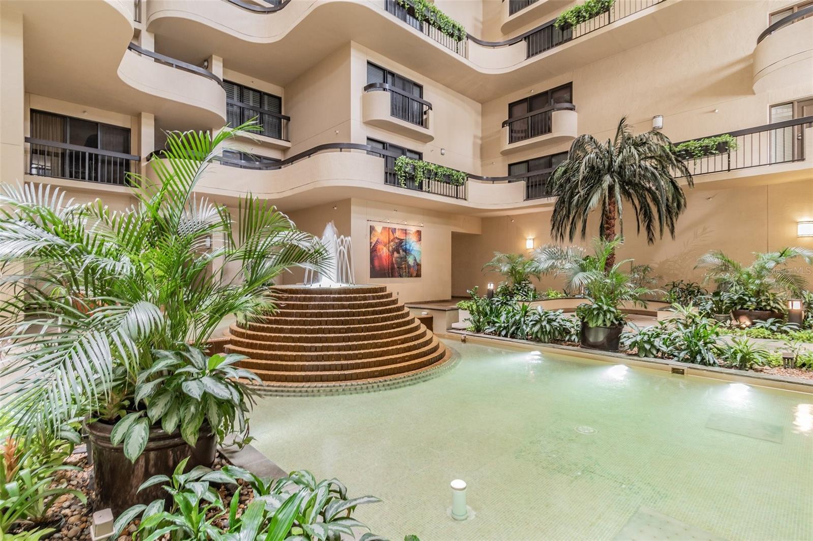 2413 BAYSHORE BLVD #202, TAMPA, FL, 33629