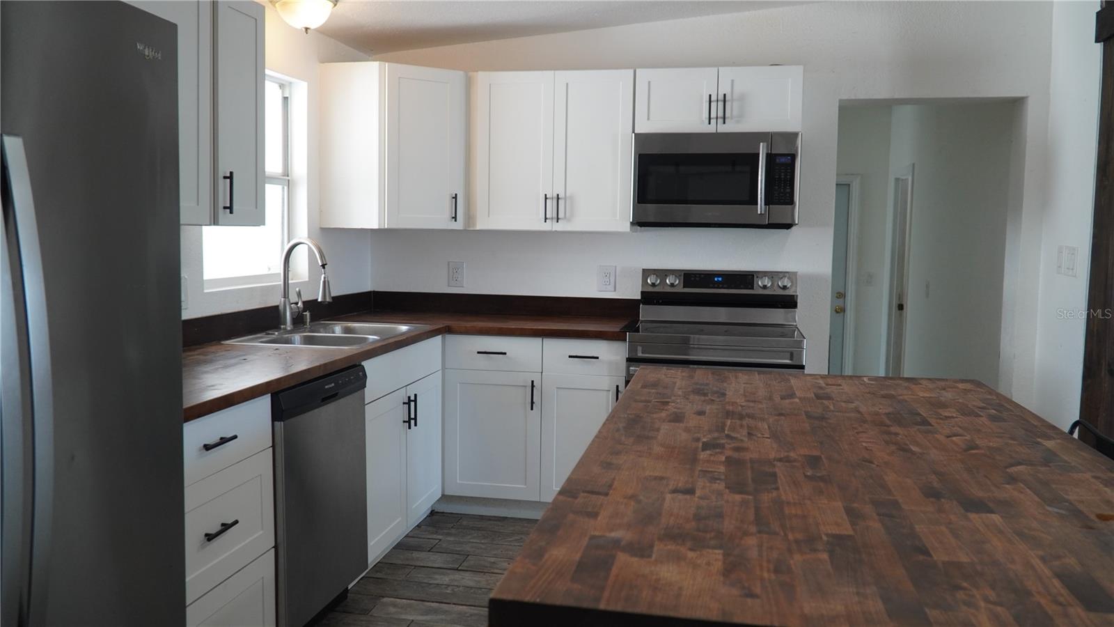 4111 W MONTGOMERY TER, TAMPA, FL, 33616