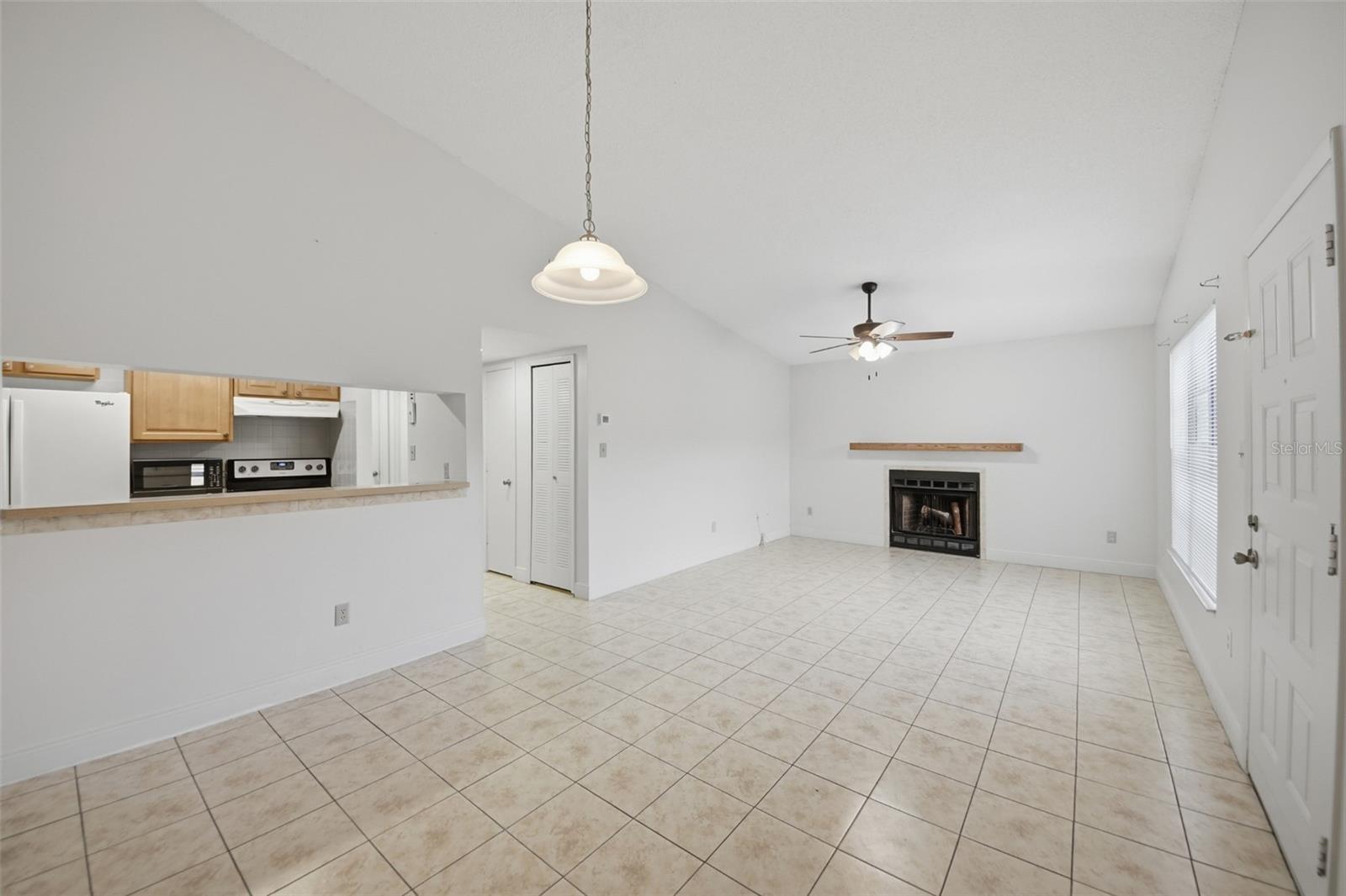 4800 S SEMORAN BLVD #107, ORLANDO, FL, 32822
