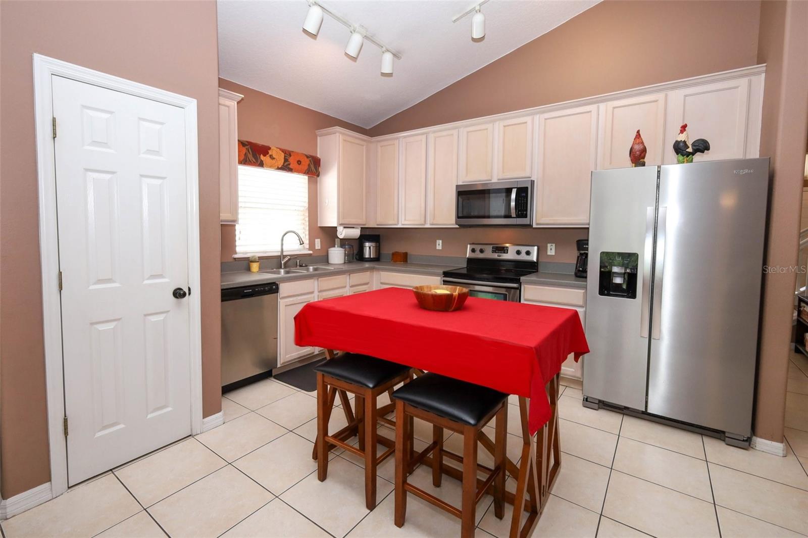 411 LYNN ST, OVIEDO, FL, 32765