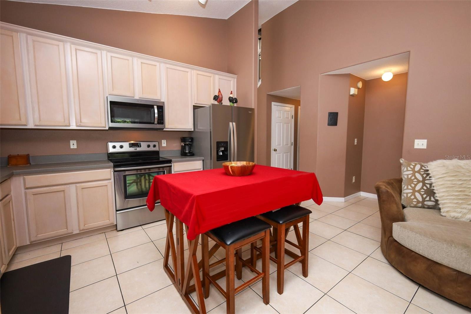 411 LYNN ST, OVIEDO, FL, 32765