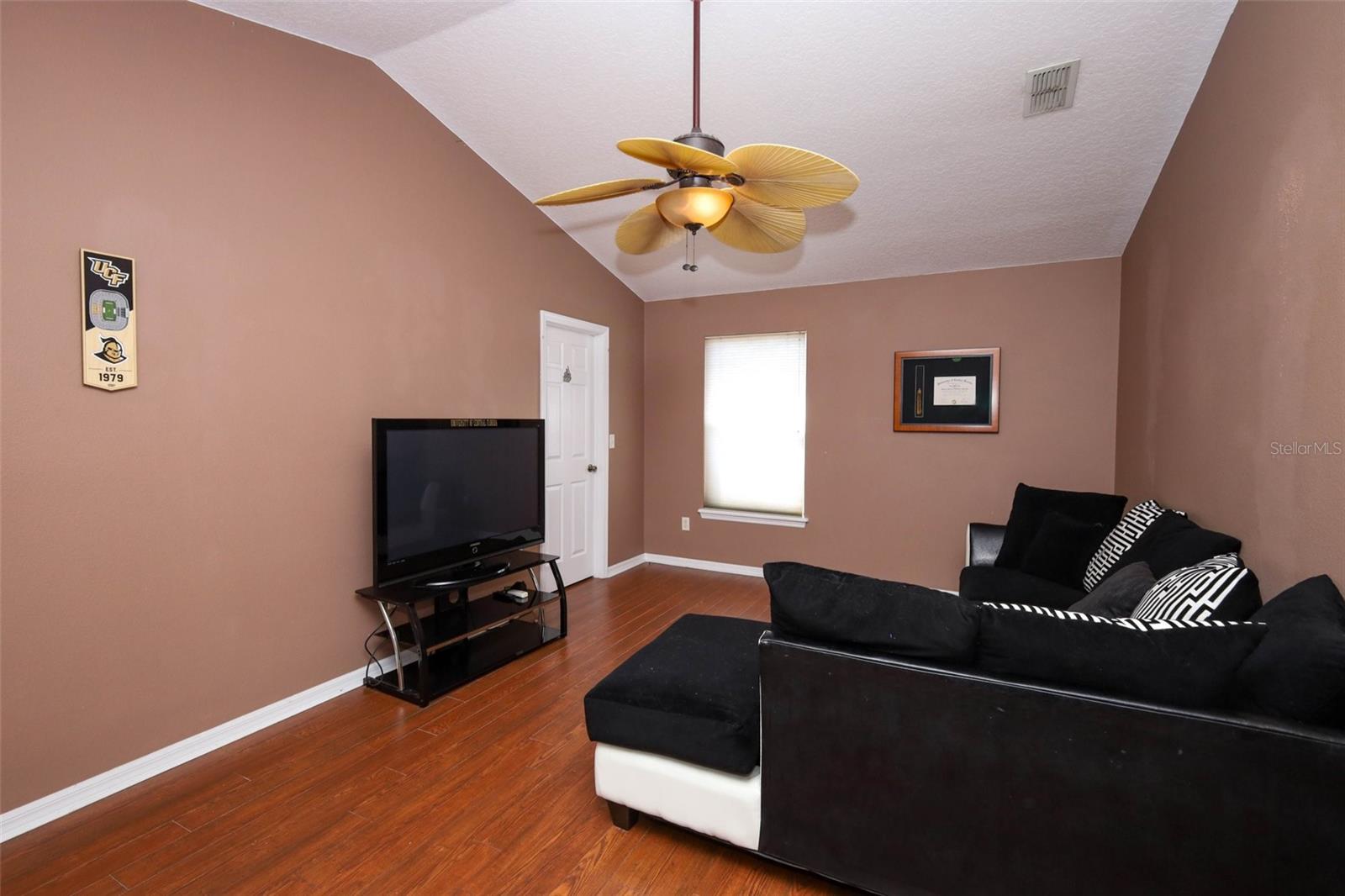 411 LYNN ST, OVIEDO, FL, 32765