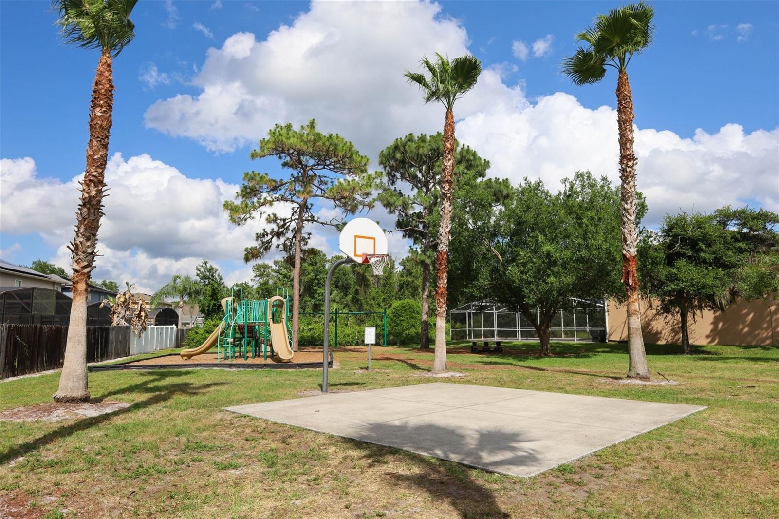 411 LYNN ST, OVIEDO, FL, 32765