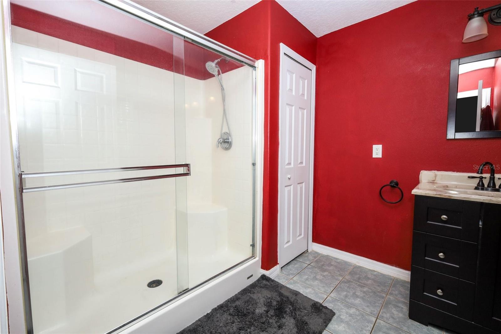 411 LYNN ST, OVIEDO, FL, 32765