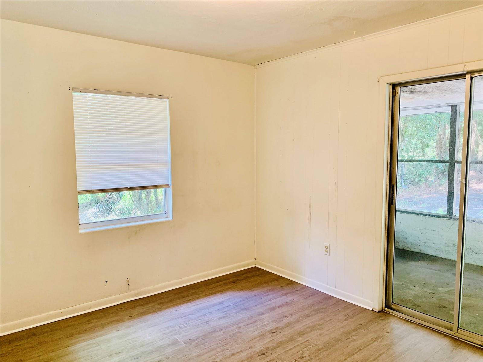 5200 N APOPKA VINELAND RD, ORLANDO, FL, 32818