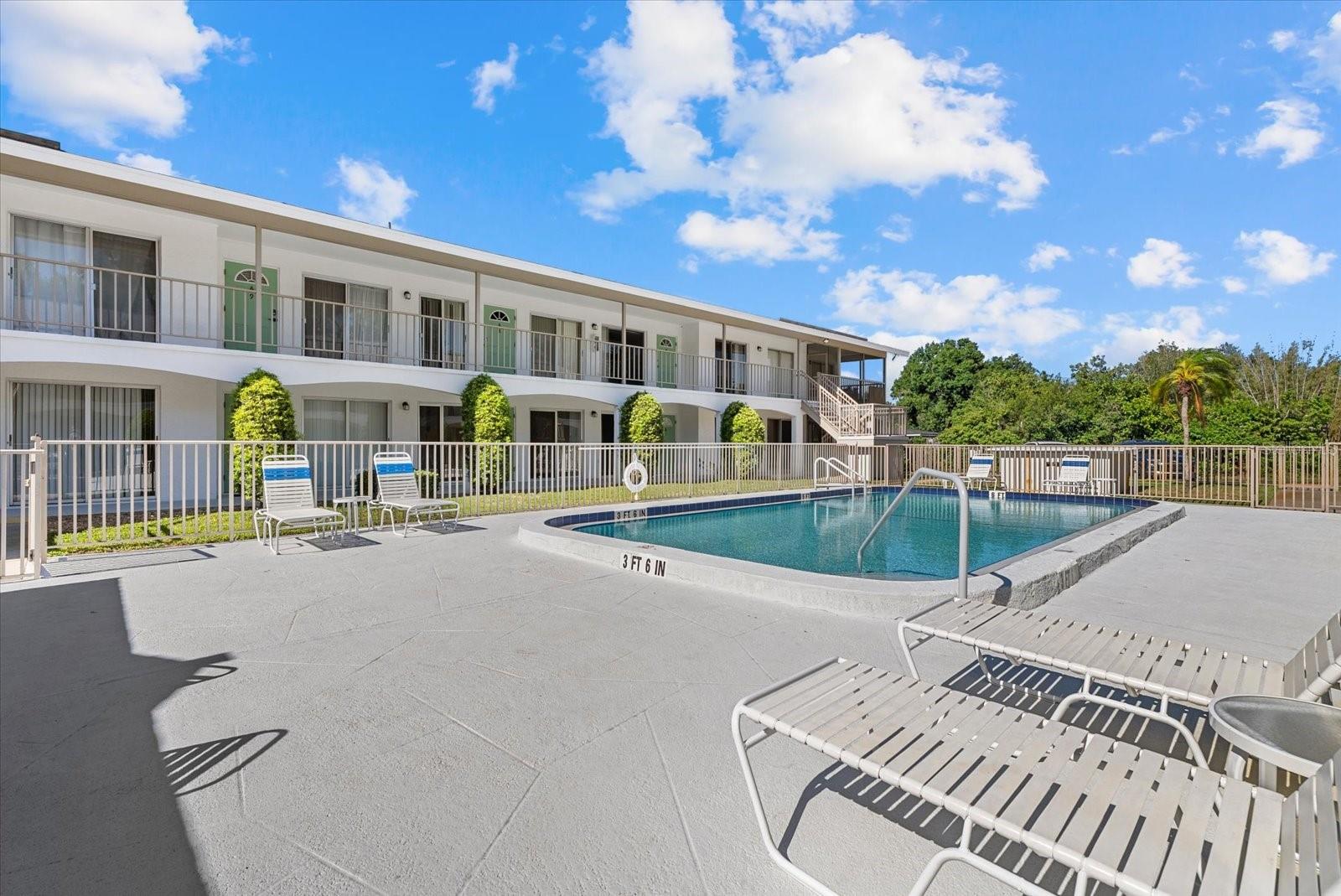 4035 S SCHOOL AVE #B3, SARASOTA, FL, 34231