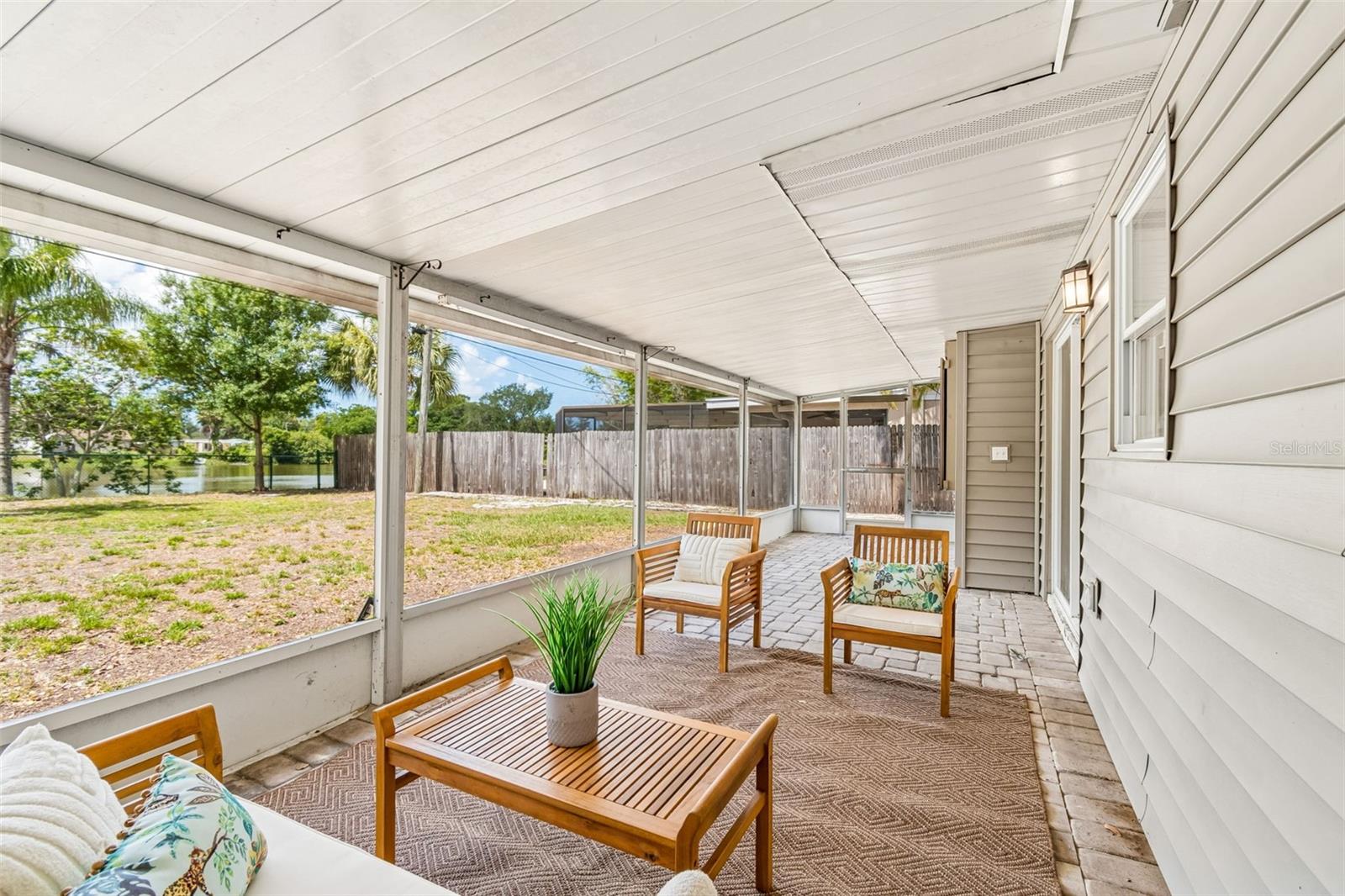 8624 91ST TER, SEMINOLE, FL, 33777