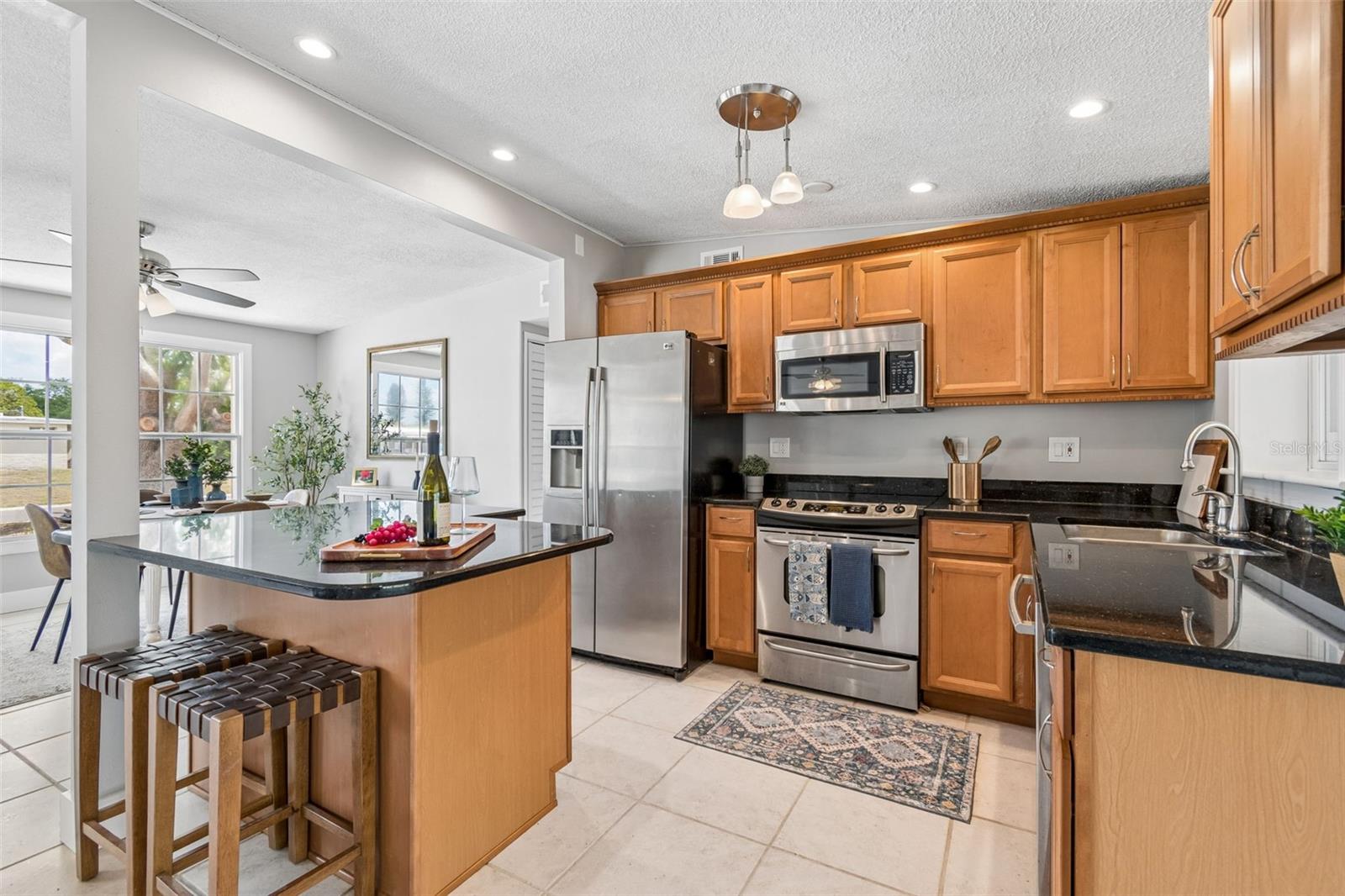 8624 91ST TER, SEMINOLE, FL, 33777