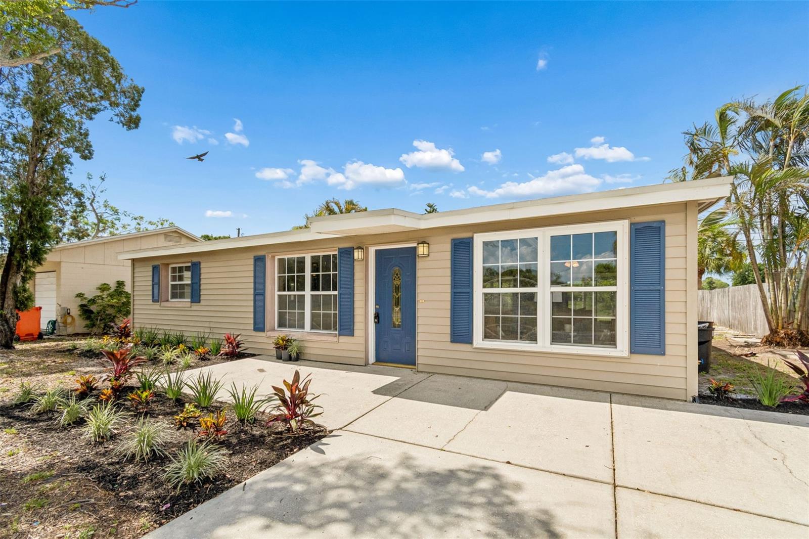 8624 91ST TER, SEMINOLE, FL, 33777