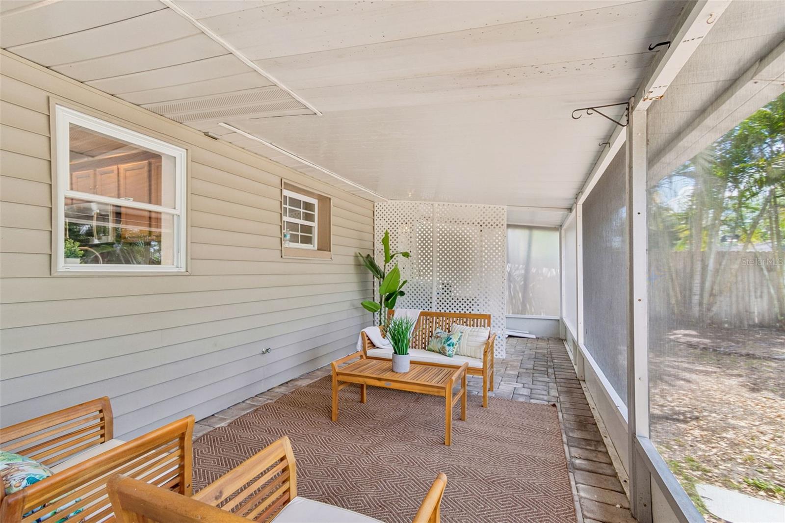 8624 91ST TER, SEMINOLE, FL, 33777