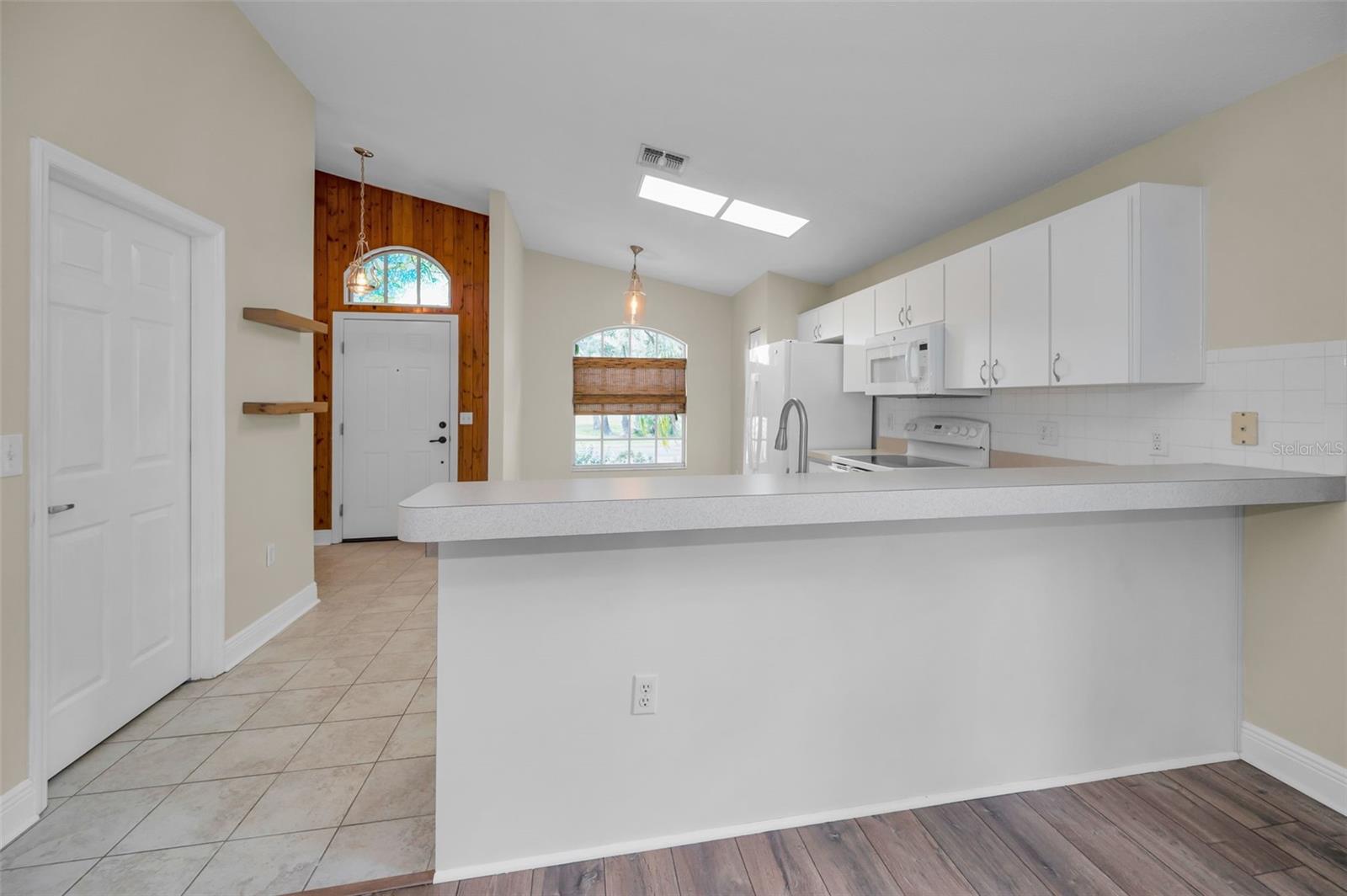 7745 BARCLAY RD, NEW PORT RICHEY, FL, 34654