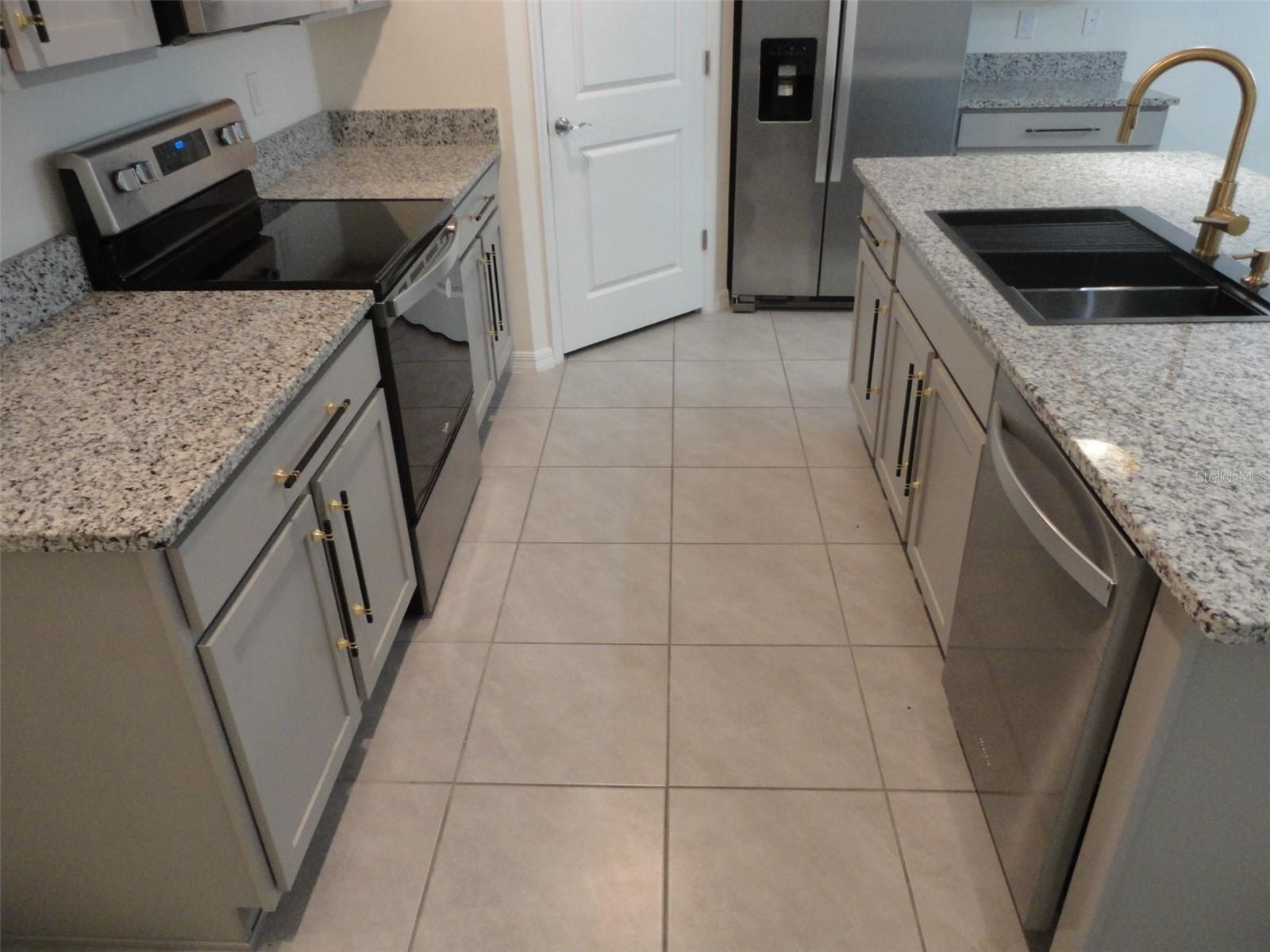 216 HICKORY CRSE, OCALA, FL, 34472