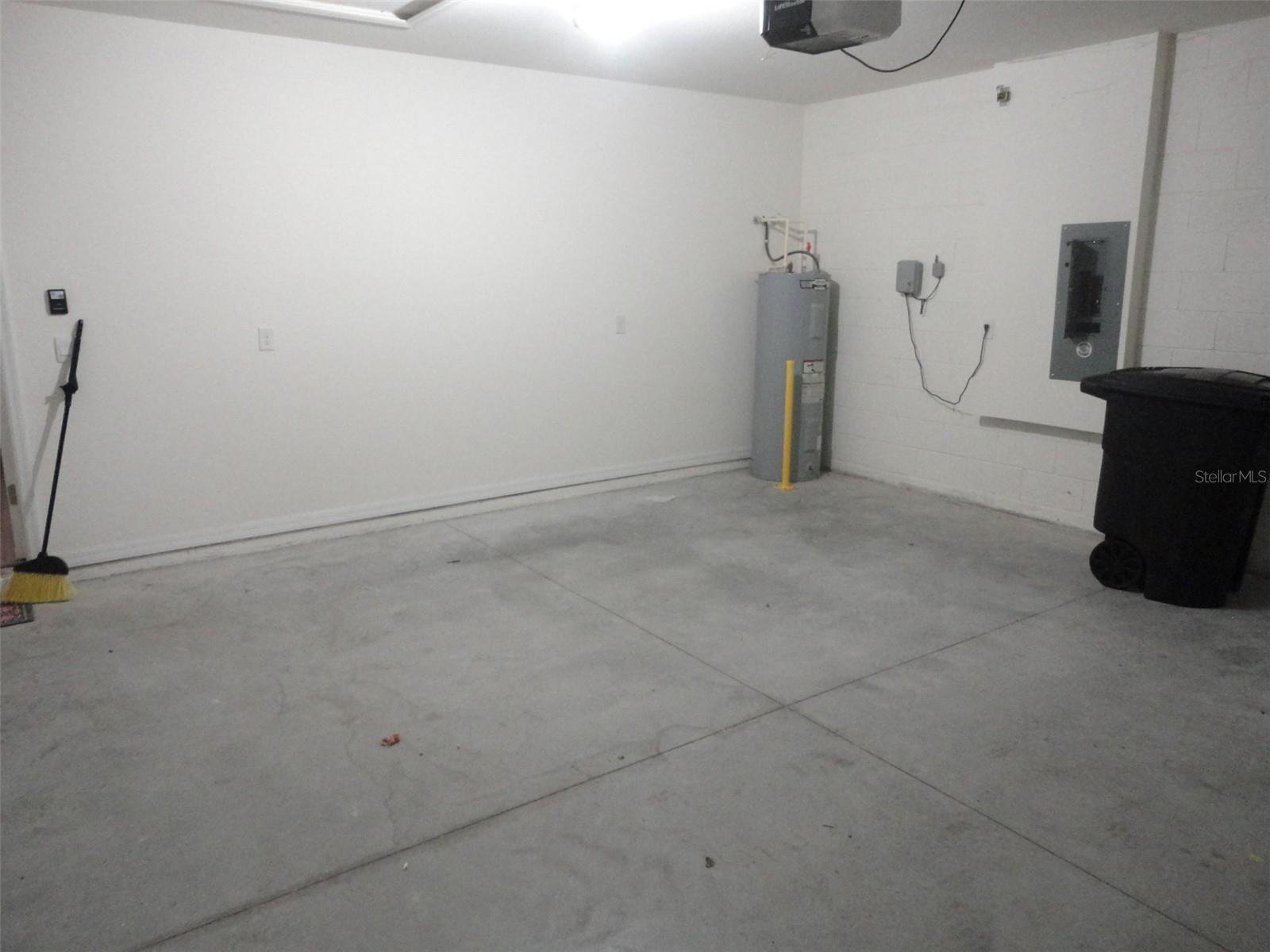 216 HICKORY CRSE, OCALA, FL, 34472
