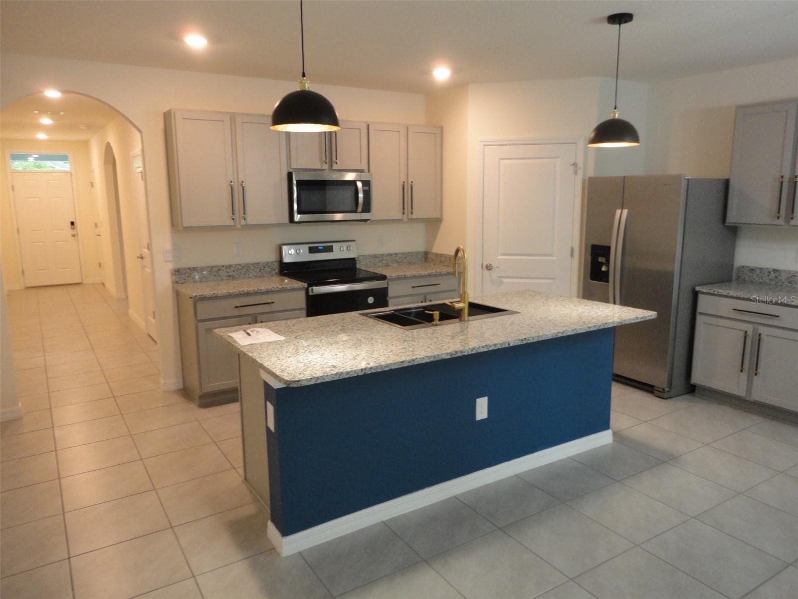 216 HICKORY CRSE, OCALA, FL, 34472