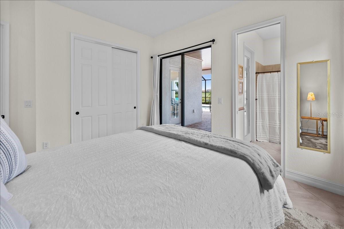 5732 MULLIGAN WAY, LAKEWOOD RANCH, FL, 34211