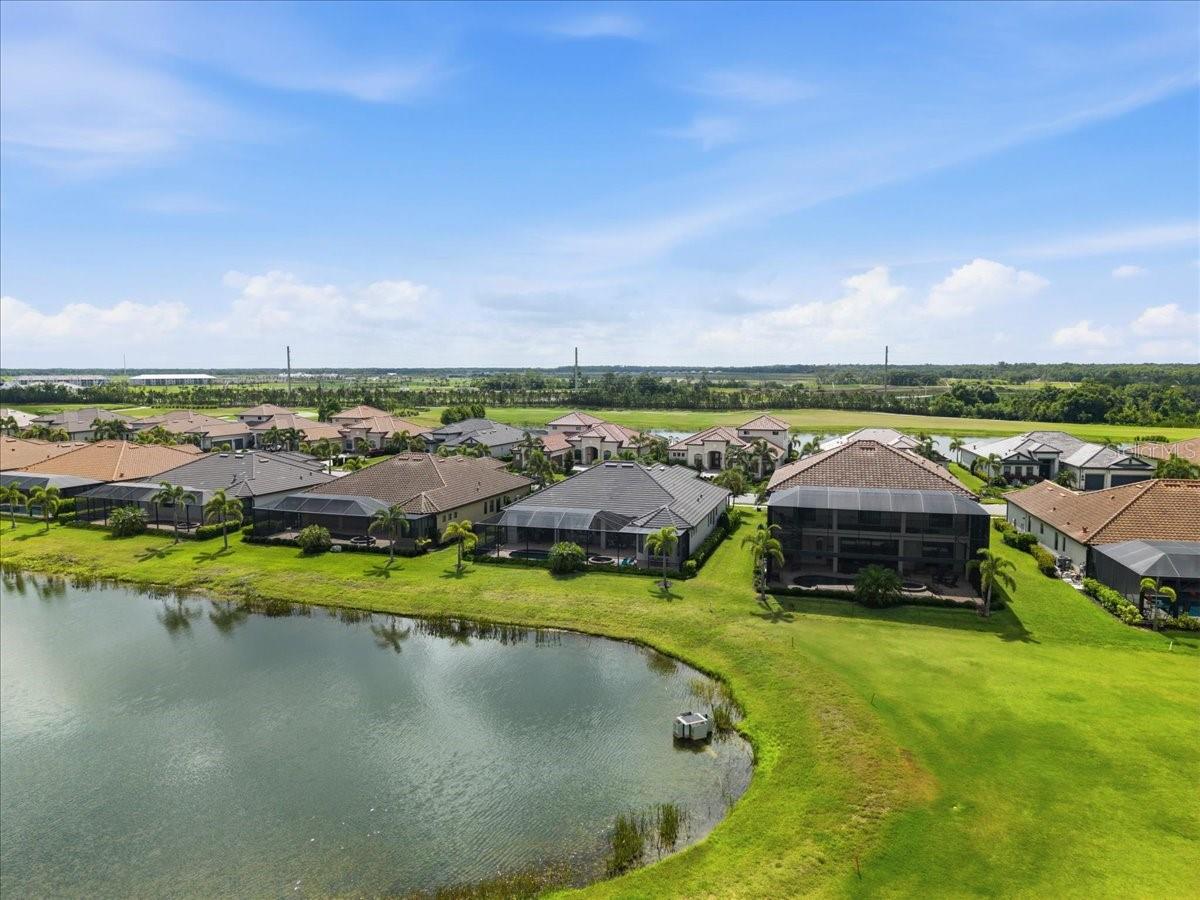 5732 MULLIGAN WAY, LAKEWOOD RANCH, FL, 34211