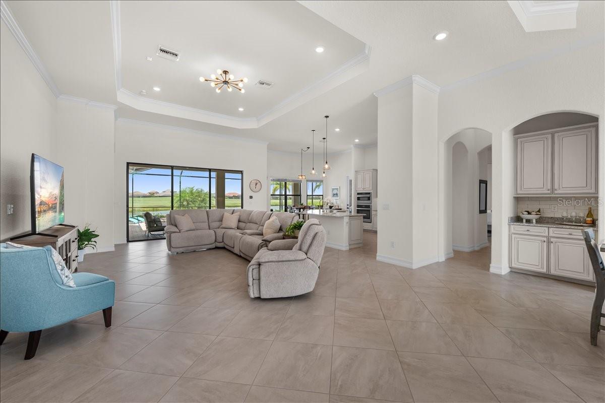 5732 MULLIGAN WAY, LAKEWOOD RANCH, FL, 34211