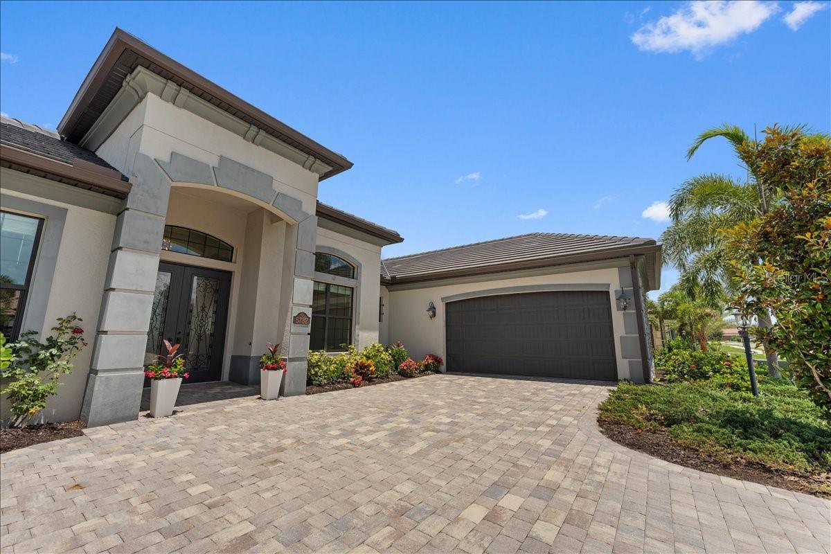 5732 MULLIGAN WAY, LAKEWOOD RANCH, FL, 34211