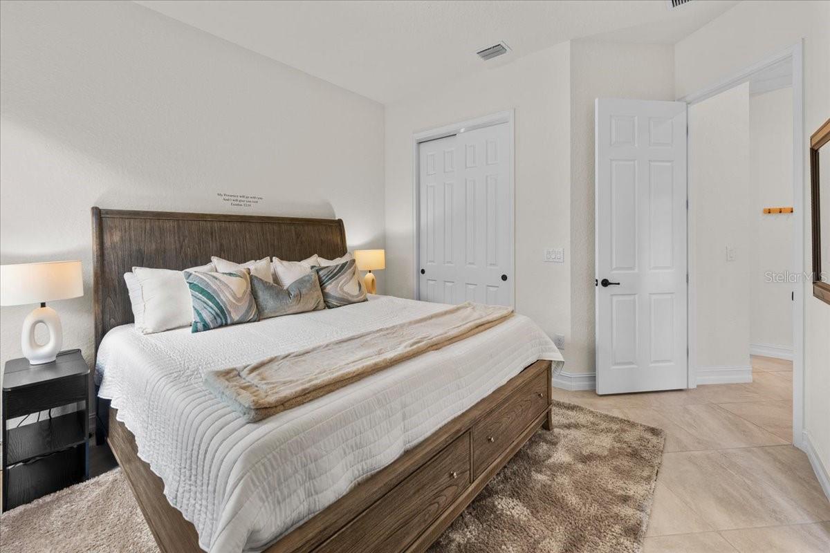 5732 MULLIGAN WAY, LAKEWOOD RANCH, FL, 34211