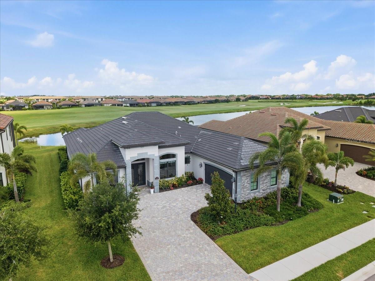 5732 MULLIGAN WAY, LAKEWOOD RANCH, FL, 34211