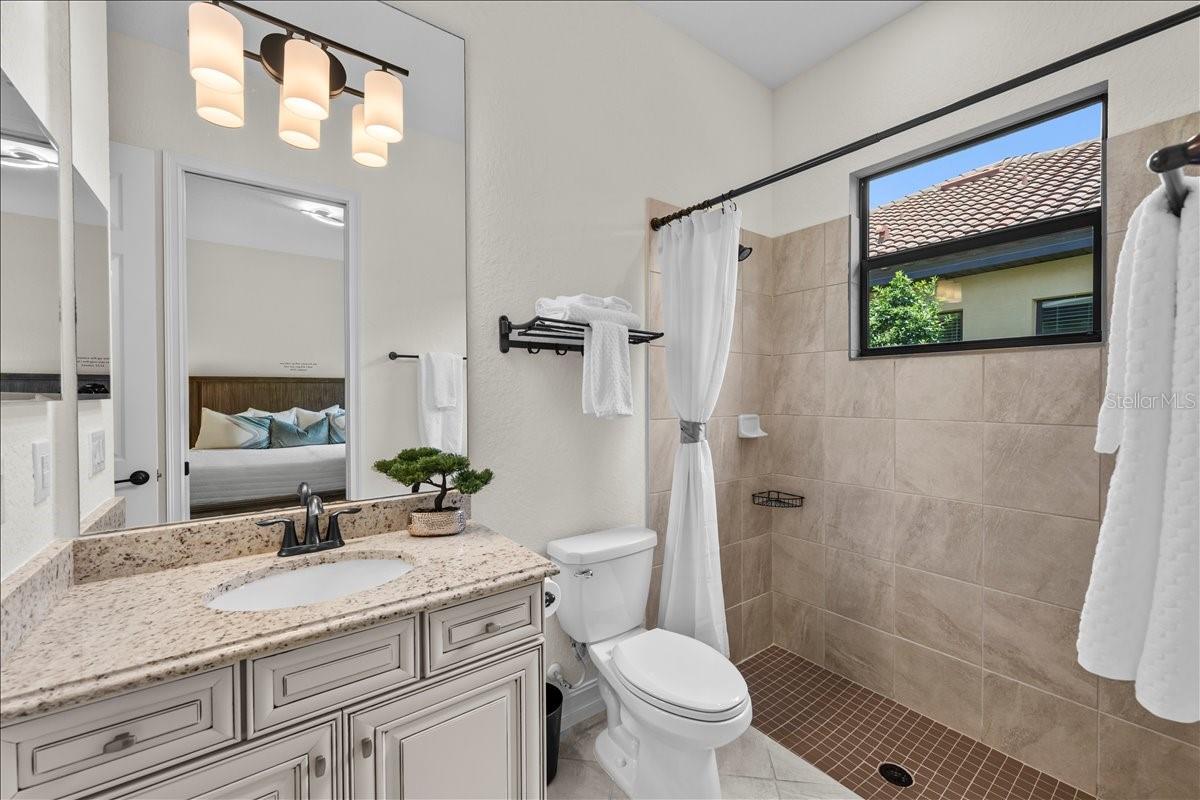5732 MULLIGAN WAY, LAKEWOOD RANCH, FL, 34211