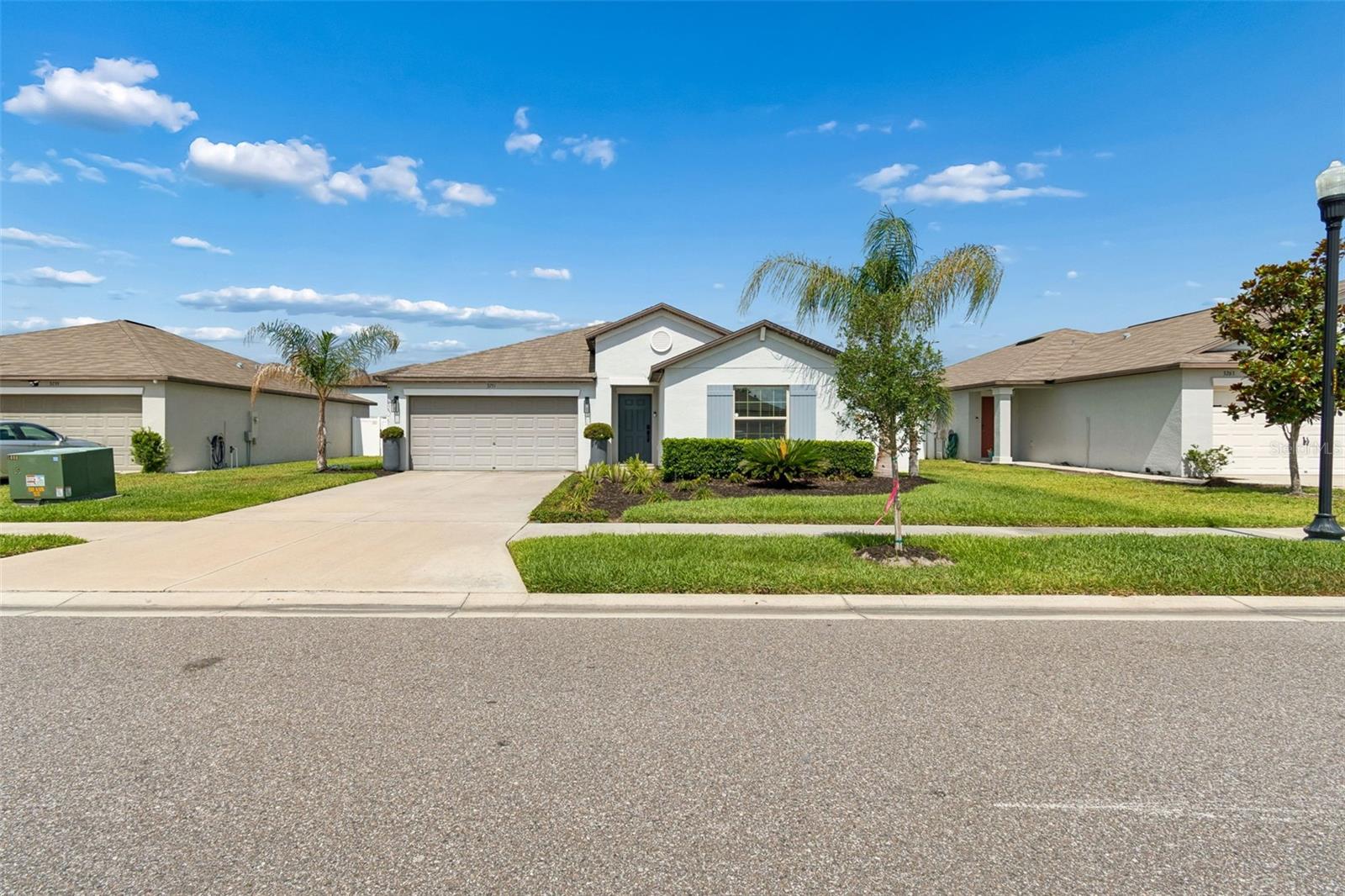 3251 LYTTON HALL DR, ZEPHYRHILLS, FL, 33540