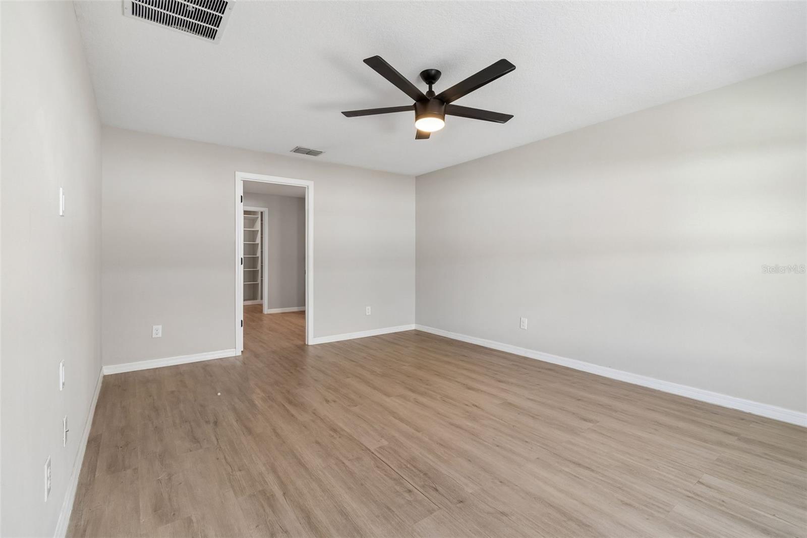 3251 LYTTON HALL DR, ZEPHYRHILLS, FL, 33540