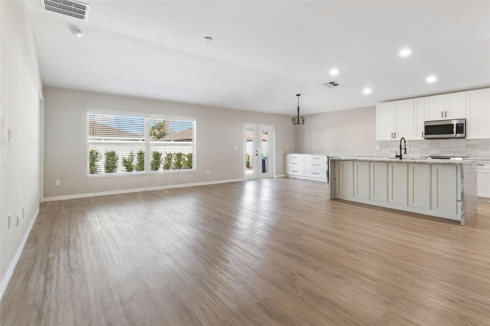 3251 LYTTON HALL DR, ZEPHYRHILLS, FL, 33540