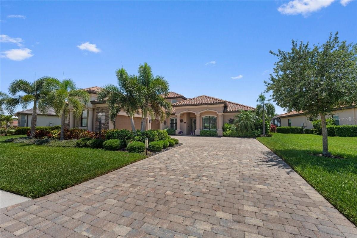 5580 MULLIGAN WAY, LAKEWOOD RANCH, FL, 34211