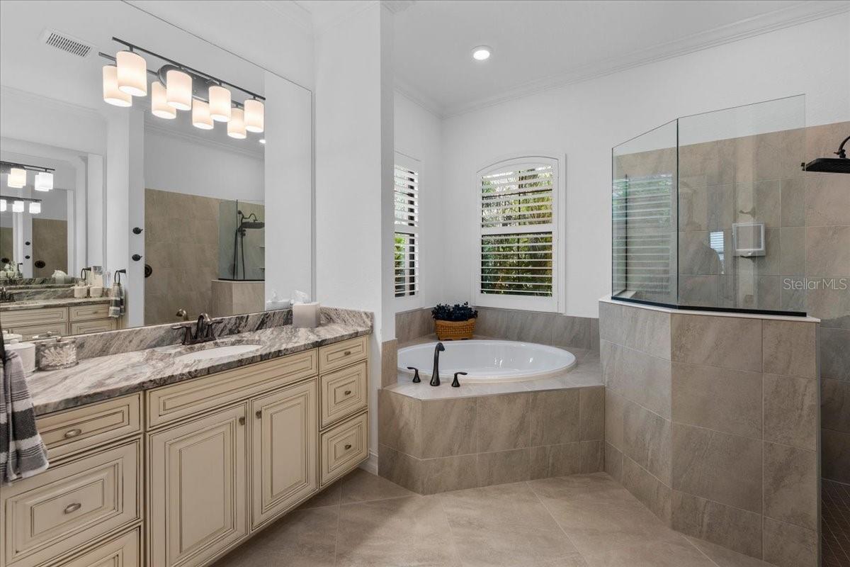 5580 MULLIGAN WAY, LAKEWOOD RANCH, FL, 34211