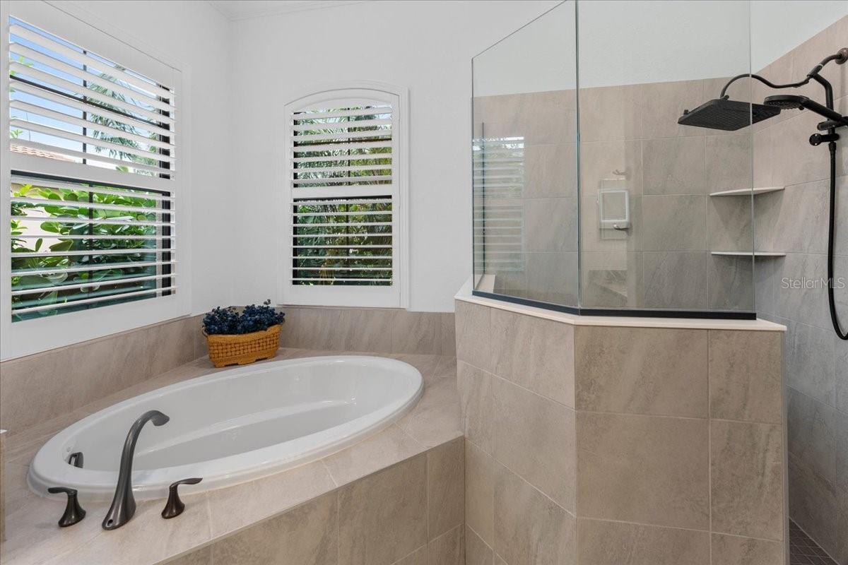 5580 MULLIGAN WAY, LAKEWOOD RANCH, FL, 34211
