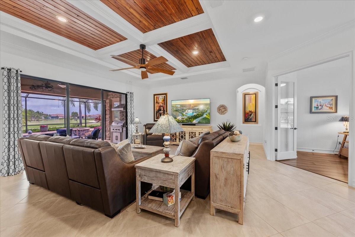 5580 MULLIGAN WAY, LAKEWOOD RANCH, FL, 34211